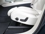 Volvo XC60 T8 Long Range AWD Plus Bright | Luchtvering | Winter pakket | Inscription | Zondag Open!