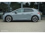 Volkswagen ID.3 First Plus 58 kWh | ACC | Stoel en stuurwielverwarming | Camera | Matrix LED | DAB+ | Moonstone grey | Full map nav | Virtual