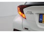 Toyota C-HR / C-HR+ 2.0 Hybrid Bi-Tone | Trekhaak | Navigatie | Apple Carplay / Android Auto | Dodehoek detectie | JBL | Stoelverwarming | Full LED | Parkeersensoren voor/achter | Keyless | Adaptive Cruise | Clima | 18 inch