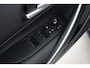 Toyota Corolla Touring Sports Hybrid 140 Dynamic | Apple Carplay / Android Auto | Stoelverwarming | Parkeersensoren voor/achter | Adaptive Cruise | Keyless | Clima | Camera | Full LED | 17 inch