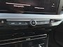 Opel Mokka-e Business Elegance 50-kWh 11kw bl. Camera | Keyless | Adaptive Cruise control | Extra getint glas | Parkeersensoren | Full map navigatie | Carplay/android auto |