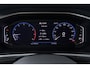Volkswagen T-Roc 1.0 TSI Life (NAVIGATIE, CAMERA, TREKHAAK, DIGITALE COCKPIT, ADAPTIEVE CRUISE, CARPLAY)
