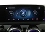 Mercedes-Benz A-klasse 180 Business Solution (PANORAMADAK, SFEERVERLICHTING, CAMERA, STOELVERWARMING, LEDER)