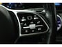 Mercedes-Benz A-klasse 180 Business Solution (PANORAMADAK, SFEERVERLICHTING, CAMERA, STOELVERWARMING, LEDER)