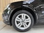 Audi Q2 30 TFSI Business Edition Panoramadak | Getint glas | Climate & cruise control | Digitale cockpit | DAB ontvanger | Apple CarPlay/Android Auto | Audi smartphone interface | LED verlichting | Parkeersensoren achter