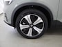 Volvo XC40 Recharge Ultimate 70 kWh | 96% SOH | Harman/Kardon Audio | Comfortstoelen | Ele.verstelbare stoelen + geheugen | Stoelverwarming | Navigatie | DAB | Apple CarPlay/Android Auto | 360 Camera | Panoramadak | Adaptieve Cruise Control | Ele. kofferdeksel |