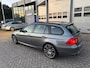 BMW 3-Serie Touring 318i Business Line Automaat, Pano, Navi