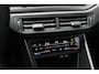 Volkswagen Polo 1.0 TSI R-Line OPTIONS / FULL BLACK / VERLAGINGSVEREN / APPLE CARPLAY / LED KOPLAMPEN / DIGITAL DASCH /MAXTON PACK