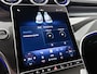 Mercedes-Benz GLC 300e 4MATIC Business Solution AMG | Advanced plus | Nightpakket | Parkeerpakket met achteruitcamera | Trekhaak | Panoramaschuifdak | Middenconsole metaalstructuur | 20 inch vijfspaaks lichtmetalen AMG-velgen |