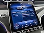 Mercedes-Benz GLC 300e 4MATIC Business Solution AMG | Advanced plus | Nightpakket | Parkeerpakket met achteruitcamera | Trekhaak | Panoramaschuifdak | Middenconsole metaalstructuur | 20 inch vijfspaaks lichtmetalen AMG-velgen |