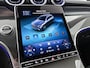 Mercedes-Benz GLC 300e 4MATIC Business Solution AMG | Advanced plus | Nightpakket | Parkeerpakket met achteruitcamera | Trekhaak | Panoramaschuifdak | Middenconsole metaalstructuur | 20 inch vijfspaaks lichtmetalen AMG-velgen |