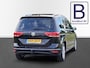 Volkswagen Touran 1.5 TSI Highline / Trekhaak / Panodak / Carplay