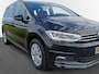 Volkswagen Touran 1.5 TSI Highline / Trekhaak / Panodak / Carplay