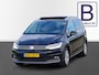 Volkswagen Touran 1.5 TSI Highline / Trekhaak / Panodak / Carplay