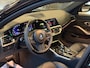 BMW 3-Serie 330i M Sport|Full option