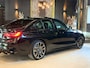 BMW 3-Serie 330i M Sport|Full option