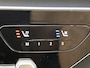 Mercedes-Benz E-klasse 300 e Business Solution AMG | Premium pakket | Lederpakket | Winterpakket | Nightpakket | Trekhaak | Panoramaschuifdak | 360° camera | Burmester® 4D surround sound system | GUARD 360° | 20-inch Multispaak AMG velgen |