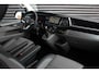 Volkswagen Transporter 2.0 TDI L2H1 CARAVELLE 204PK DC DUBBEL CABINE / ELEK.SCHUIF / FULL OPTIONS / LEDER / FULL BLACK / APPLE CAR