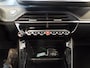 Peugeot e-2008 EV Active Pack 50 kWh 136pk, SOH, 92%, Apple Carplay, Clima controle, Cruise controle, Elek ramen V/A, Pdc achter, Xenon verlichting, Lm velgen 16'', Nederlandse auto, Uniek 39.000km!! Bovag afleverpakket 695,-