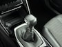 Peugeot 2008 1.2 100pk Allure | 1ste eigenaar | Dealer onderhouden | Cruise control | Apple CarPlay | Lichtmetalen velgen | Parkeersensoren |