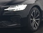 Volvo V60 T6 AWD Plus Dark PHEV 350pk Dealer O.H. | Trekhaak Af Fabriek | Adaptive Cruise | Camera | Harman / Kardon | Lederen Sportstoelen Memory & Verwarmd | Google Assistent | Stuur Verwarmd | Keyless | Apple Carplay | DAB | Plug In Hybrid |