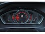 Volvo V40 T3 Polar Plus Sport - Panoramadak - Harman/Kardon audio - Parkeercamera achter - Verwarmde voorstoelen - Parkeersensoren voor & achter - Schakelpaddles aan stuur - Volvo On Call - Cruise Control - Navigatie - Standkachel - Extra getint glas - 17' LMV