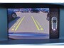 Volvo V40 T3 Polar Plus Sport - Panoramadak - Harman/Kardon audio - Parkeercamera achter - Verwarmde voorstoelen - Parkeersensoren voor & achter - Schakelpaddles aan stuur - Volvo On Call - Cruise Control - Navigatie - Standkachel - Extra getint glas - 17' LMV