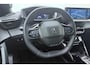 Peugeot e-2008 EV Allure Pack 50 kWh | Achteruitrijcamera | Lichtmetalen velgen | Navigatie | Apple Carplay/Android Auto |