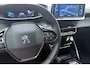 Peugeot e-2008 EV Allure Pack 50 kWh | Achteruitrijcamera | Lichtmetalen velgen | Navigatie | Apple Carplay/Android Auto |