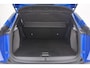 Peugeot e-2008 EV Allure Pack 50 kWh | Achteruitrijcamera | Lichtmetalen velgen | Navigatie | Apple Carplay/Android Auto |