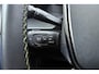 Peugeot e-2008 EV GT 50 kWh SOH:91% | Panoramadak | Camera | Alcatanta lederen bekleding | Climate control | Extra getint glas | Cruise control