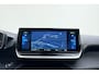 Peugeot e-2008 EV GT 50 kWh SOH:91% | Panoramadak | Camera | Alcatanta lederen bekleding | Climate control | Extra getint glas | Cruise control
