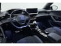 Peugeot e-2008 EV GT 50 kWh SOH:91% | Panoramadak | Camera | Alcatanta lederen bekleding | Climate control | Extra getint glas | Cruise control