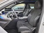Peugeot E-3008 EV 73 kWh 210pk GT Avantage Alcantara|Elec. stoelverstelling met geheugen|Warmtepomp|Superluxe dashboard+touchscreen|Navi|AppleCarPlay&AndroidAuto
