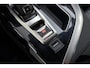 Peugeot 5008 1.6 PureTech Blue Lease Premium Automaat | Navigatie | Trekhaak | Draadloze telfoonlader | Camera | Keyless | Half lederen bekleding
