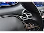 Peugeot 5008 1.6 PureTech Blue Lease Premium Automaat | Navigatie | Trekhaak | Draadloze telfoonlader | Camera | Keyless | Half lederen bekleding