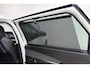 Peugeot 5008 1.6 PureTech Blue Lease Premium Automaat | Navigatie | Trekhaak | Draadloze telfoonlader | Camera | Keyless | Half lederen bekleding