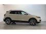 Volkswagen T-Cross 1.0 TSI Life Navigatie App-Connect Parkeersensoren DAB+