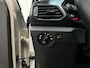 Volkswagen T-Cross 1.0 TSI Life Navigatie App-Connect Parkeersensoren DAB+