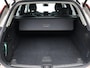 Volvo XC60 2.0 T6 Plug-in hybrid AWD Ultra Dark / Trekhaak / Luchtvering / 360 Camera / Head-up Display / Harman Kardon / Stoel+Stuurverwarming / Elektrische Stoelen /