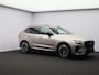 Volvo XC60 2.0 T6 Plug-in hybrid AWD Ultra Dark / Trekhaak / Luchtvering / 360 Camera / Head-up Display / Harman Kardon / Stoel+Stuurverwarming / Elektrische Stoelen /