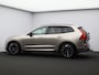 Volvo XC60 2.0 T6 Plug-in hybrid AWD Ultra Dark / Trekhaak / Luchtvering / 360 Camera / Head-up Display / Harman Kardon / Stoel+Stuurverwarming / Elektrische Stoelen /