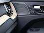 Volvo XC60 2.0 T6 Plug-in hybrid AWD Ultra Dark / Trekhaak / Luchtvering / 360 Camera / Head-up Display / Harman Kardon / Stoel+Stuurverwarming / Elektrische Stoelen /