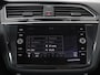 Volkswagen Tiguan 1.4 TSI 150PK Aut. 4Motion Highline Business R | R-Line | Pano | Navi | Virtual Display | Stoelverwarming | Camera | Trekhaak | Climate Control | DAB+ | Carplay