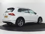 Volkswagen Tiguan 1.4 TSI 150PK Aut. 4Motion Highline Business R | R-Line | Pano | Navi | Virtual Display | Stoelverwarming | Camera | Trekhaak | Climate Control | DAB+ | Carplay