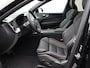 Volvo XC60 2.0 T8 Plug-in hybrid AWD Plus Black Edition / Panoramadak / Head-up Display / 360 Camera / Harman Kardon / Stoel+Stuurverwarming / BLIS / Pilot Assist / Getint Glas /