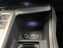 Peugeot 308 1.6 Plug-in Hybrid 180 GT Panoramadak Navigatie Apple Carplay Android Auto Camera Parkeersensoren Adaptive Cruise Control Full LED 18" LM Velgen Ambiente verlichting