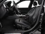 BMW 3-Serie 318i Edition M Sport Shadow Executive | Leder | Stoelverwarming | Cruise control | Navigatie | Park assist | Climate control