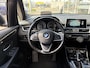 BMW 2-Serie Active Tourer 218i Centennial High Executive / Automaat / NL-Auto / Vol-Leder / Head-Up Display / Stoelverwarming / Cruise-Control / LED / Afneembare-Trekhaak / Keyless / Elektr.-Achterklep / PDC-Achter met Camera / 16'' LMV / ENZ.