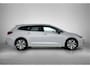 Toyota Corolla Touring Sports Hybrid 140 Dynamic | Parkeersensoren V+A | Stoelverwarming | Onderweg-naar-dealer